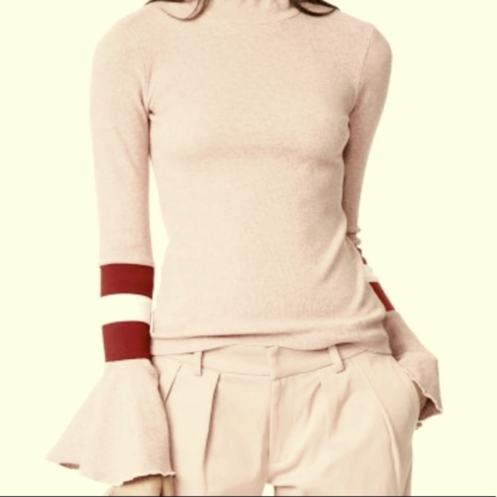 OnTwelfth Top Metallic Knitted Sports Long Sleeves Top Size S